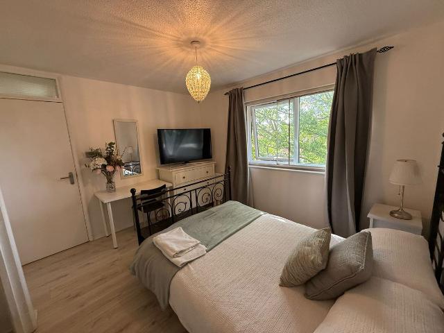 Wavel Place, London SE26, 3 bed flat to rent, £2,400 pcm | PrimeLocation