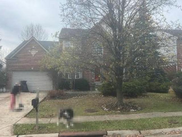 Waverly Dr
