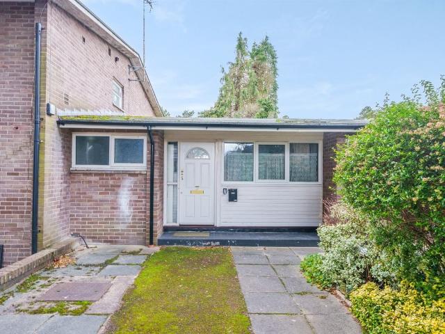 Waverley Court, Reading RG30, Bungalow to rent, £1,050 pcm | PrimeLocation