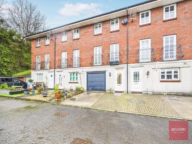 Waverley Drive, Mumbles, Swansea, SA3 4 bed townhouse to rent £1,725 pcm £398 pw