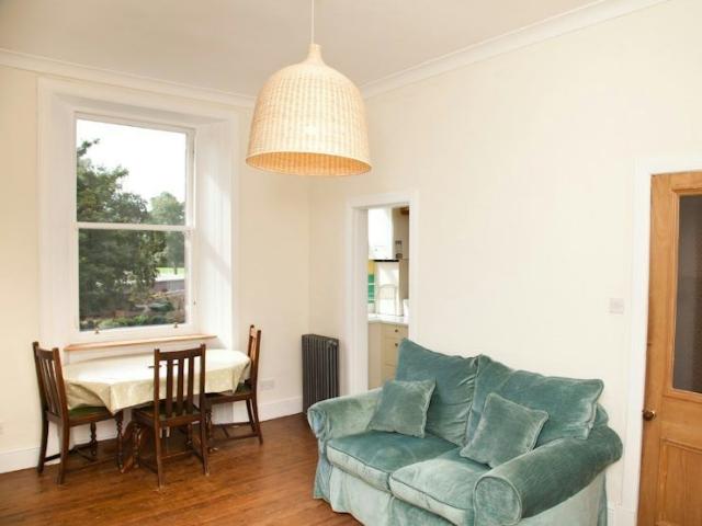 Waverley Park Terrace, Abbeyhill, Edinburgh EH8