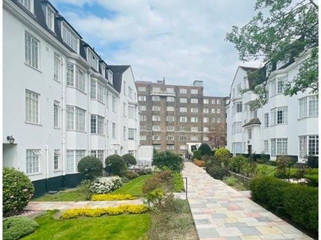 Wavertree Court, London SW2, 2 bed flat to rent, £2,350 pcm | PrimeLocation
