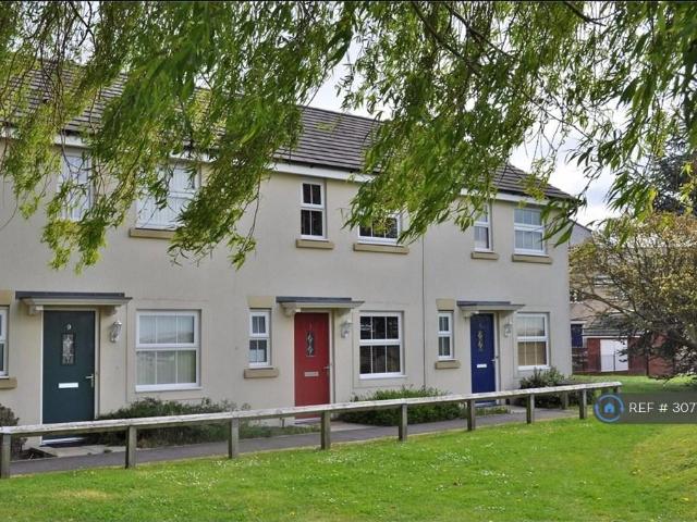 Wayte St, Swindon, SN2 3 bed terraced house to rent £1,295 pcm £299 pw