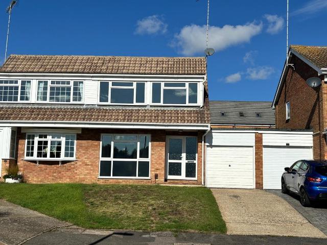 Waylands, Swanley BR8, 3 bed semi detached house to rent, £2,000 pcm | PrimeLocation