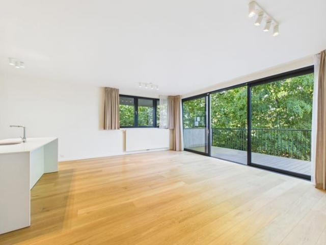 WB – 2 Bedroom Apartment with Parking and Terrace