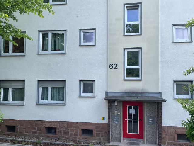 WBS erforderlich* Gut geschnittene 3 Zimmer Wohnung im ruhigen Mehrfamilienhaus