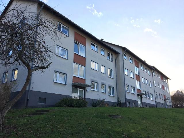 WBS erforderlich* Komfortable Familienwohnung mit Balkon!