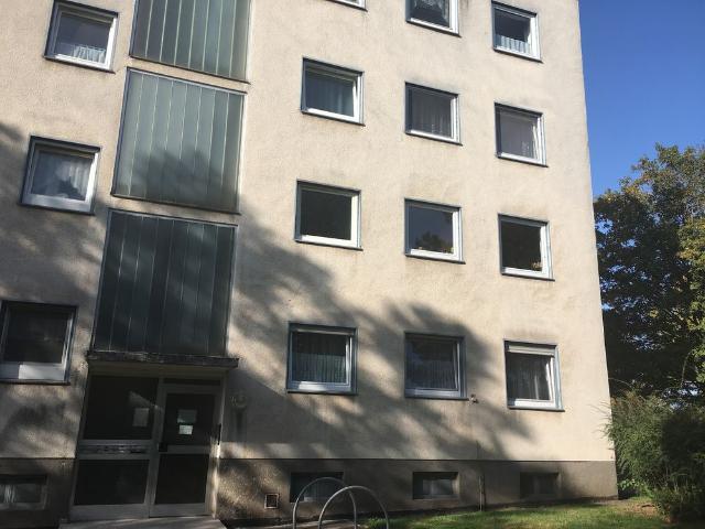 WBS erforderlich* Ruhiges Zuhause mit 3 Zimmern und Balkon!