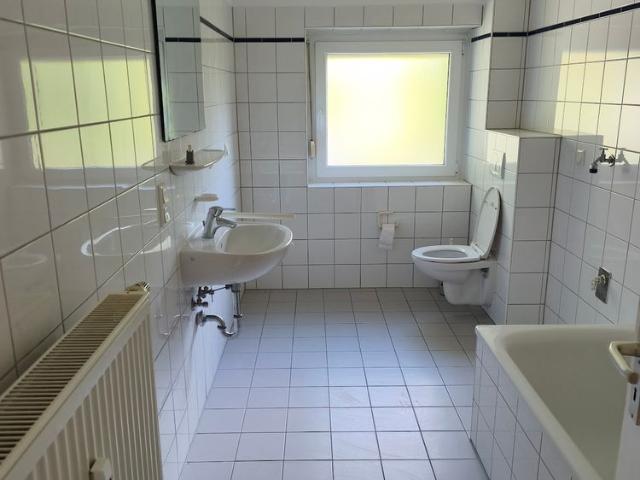WBS erforderlich* 3 Zimmer Wohnung in Wetzlar für kleine Familien – ca. 68 m² mit Badewanne