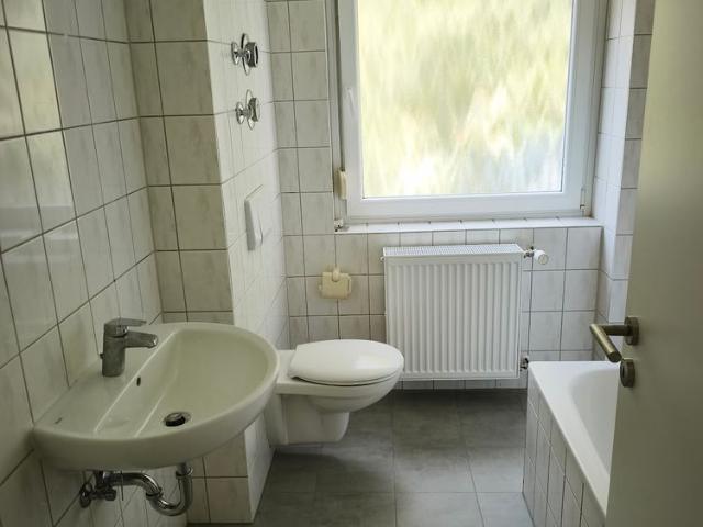WBS Wohnung in Wetzlar: 3 Zimmer mit Balkon und Kellerraum