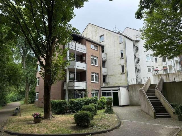 WBS ZWINGEND ERFORDERLICH! SCHÖNE 2 ZIMMERWOHNUNG MIT BALKON & INNENHOF IN WUPPERTAL NORDSTADT