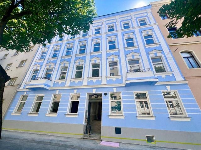 WG tauglich! 3,5 Zimmer Wohnung mit Balkon! Im 2.ten Liftstock 2 3 getrennte Schlafzimmer möglich!