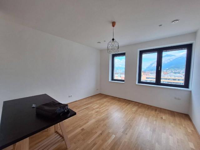 WG Wohnung im Zentrum!