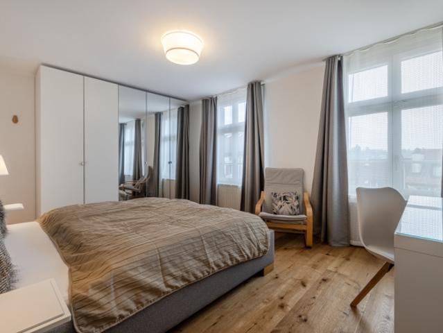 WG Zimmer in 3.5 Zimmer Wohnung wohnen wie im Hotel