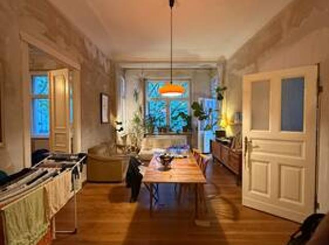 WG Zimmer in Friedenau sucht nette/n Mitbewohner/in