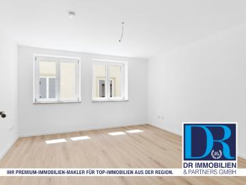 wg zimmer mit hochwertiger ebk und moderner ausstattung!
