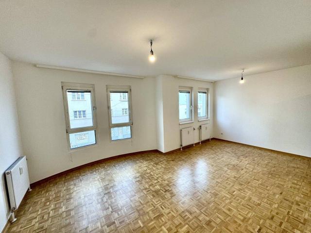 WG Geeignet! 3 Zimmerwohnung in 1120 Wien nahe Bahnhof Meidling zu vermieten!