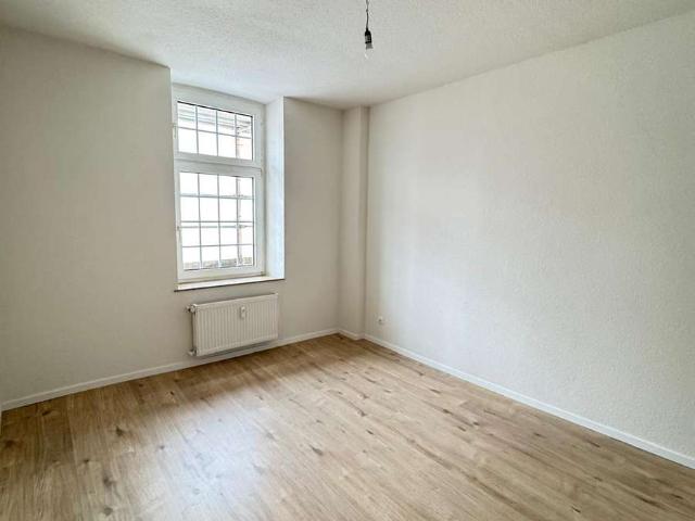 WG geeignet: vollständig renovierte 2 Zimmer Wohnung in Essen