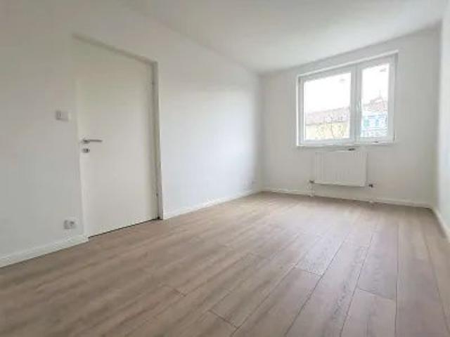 WG geeignete 3 Zimmer Wohnung | AKH Nähe | U Bahn Nähe | Provisionsfrei