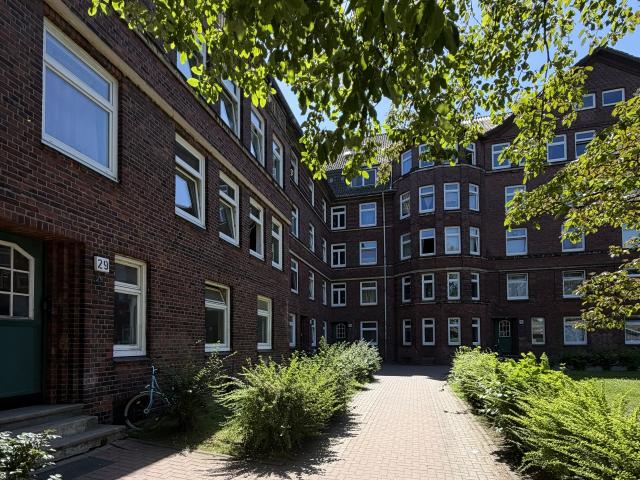 WG geeignete 2 Zimmer Wohnung mit neuem Bad!