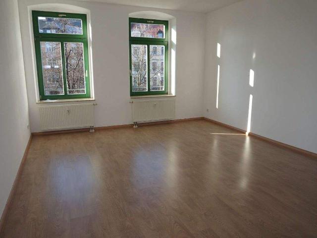 WG gerecht Balkon an der KÃ¼che 2. OG mit Aufzug Frei ab 1.10.26
