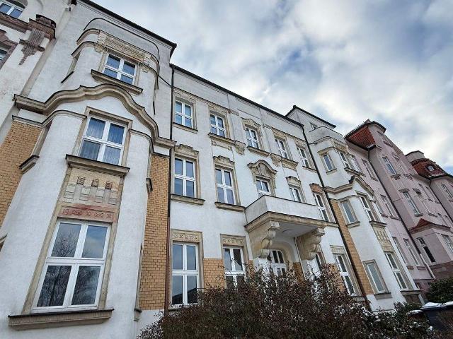 WG gerecht + GÃ¤ste Bad + Bad mit Fenster u.v.m