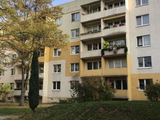 WG gerechte Wohnung mit Balkon!