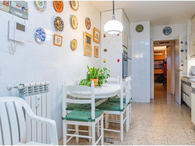 WGI INMOBILIARIA PRESENTA Propiedad en Calle del Poeta Esteban de Villegas
