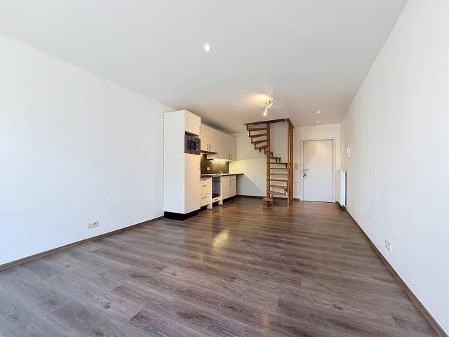 We Invest Hesbaye vous propose. 0498/16.70.99