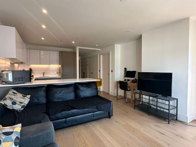 Wembley Retail Park, Engineers Way, Wembley HA9, 1 bed flat to rent, £1,700 pcm | PrimeLocation