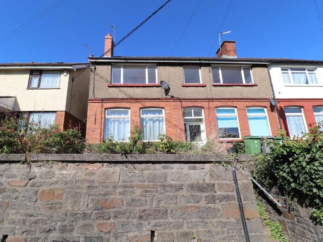 Wentloog Road, Rumney, Cardiff CF3, 3 bed flat to rent, £850 pcm | PrimeLocation