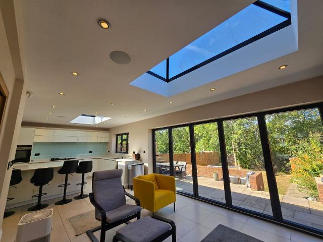 Wentworth Avenue, London N3, 4 bed semi detached house to rent, £4,450 pcm | PrimeLocation