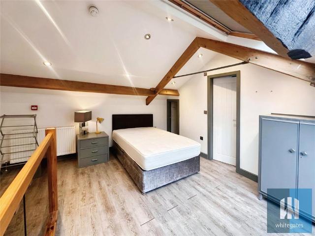 Wentworth Street, Huddersfield, HD1 1 bed in a house share to rent £560 pcm £129 pw