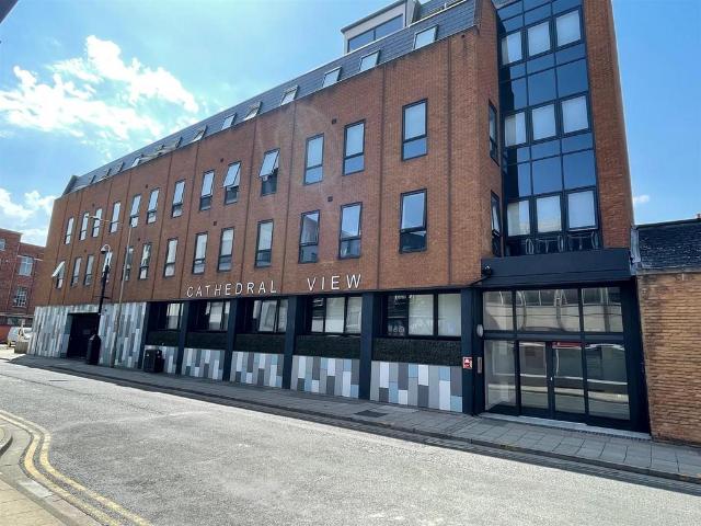 Wentworth Street, Peterborough PE1 1 bed apartment to rent £775 pcm £179 pw