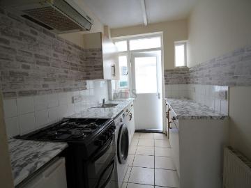 Wentworth Road, Southall UB2, 4 bed terraced house to rent, £2,300 pcm | PrimeLocation