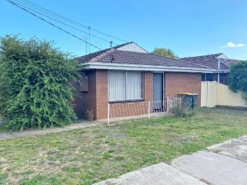 Wendouree, 1/5 Baldwin Street