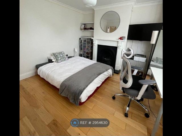 Wendover Drive, Bedford MK41, 3 bed detached house to rent, £695 pcm | PrimeLocation