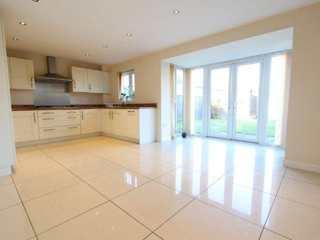Wensley Road, Waverley, S60