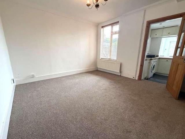 Weathercock Lane, Woburn Sands, MK17