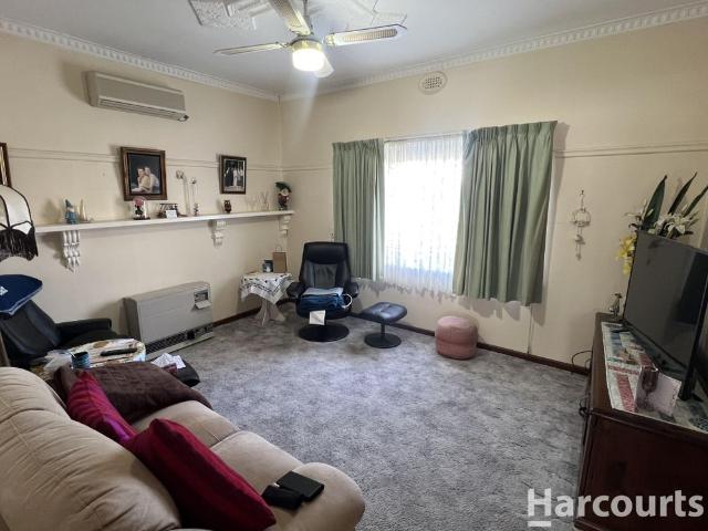 Weatherboard Home in West Area