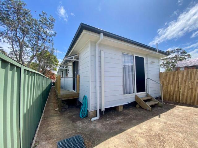 Weatherboard Hampton Style Villa 2 Bedrooms Coastal Vibes