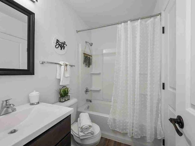 Weaver Farm 2 Bedroom Apartment for Rent at 1000 Tamarack Cir, Florence, KY 41042