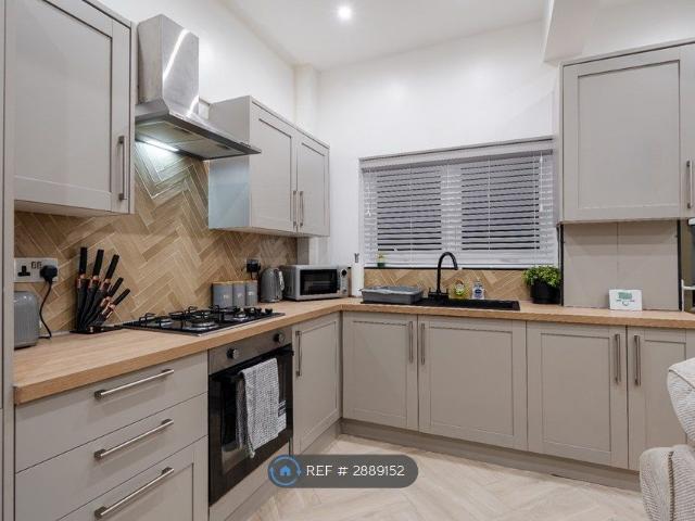 Wearedale Road, Liverpool L15, 4 bed terraced house to rent, £2,700 pcm | PrimeLocation