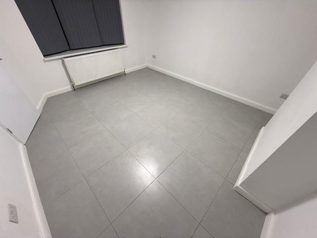 Webb Close, Slough SL3, 3 bed terraced house to rent, £2,100 pcm | PrimeLocation