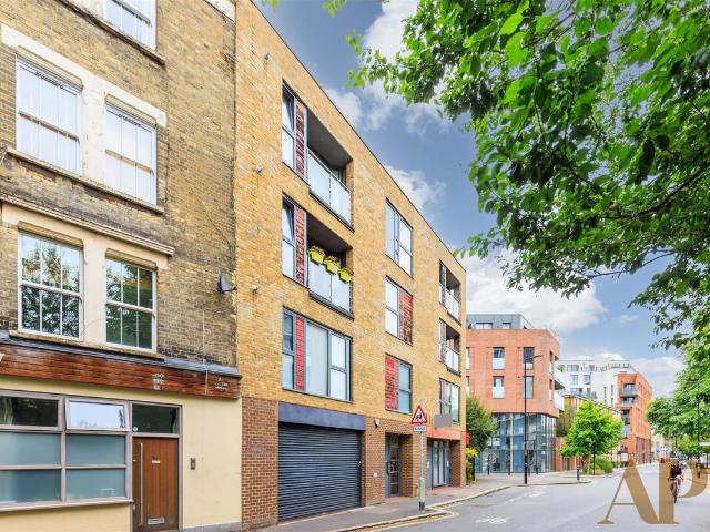 Bell House, Webber Street SE1, 2 bed flat to rent, £3,650 pcm | PrimeLocation