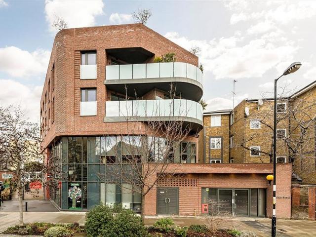 Webber Street, London SE1 2 bed flat to rent £3,750 pcm £865 pw