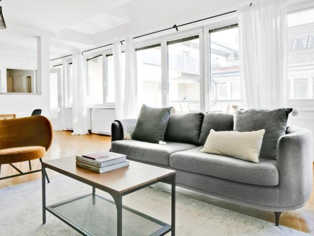 Webgasse 21