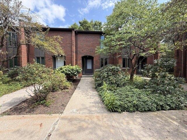 Webster Ct Unit,amherst, Condo For Sale