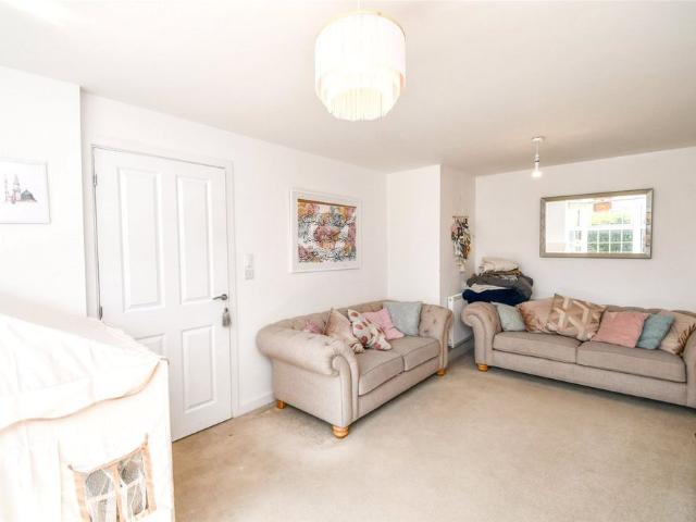 Webster Drive, CH49 4SA, Wirral