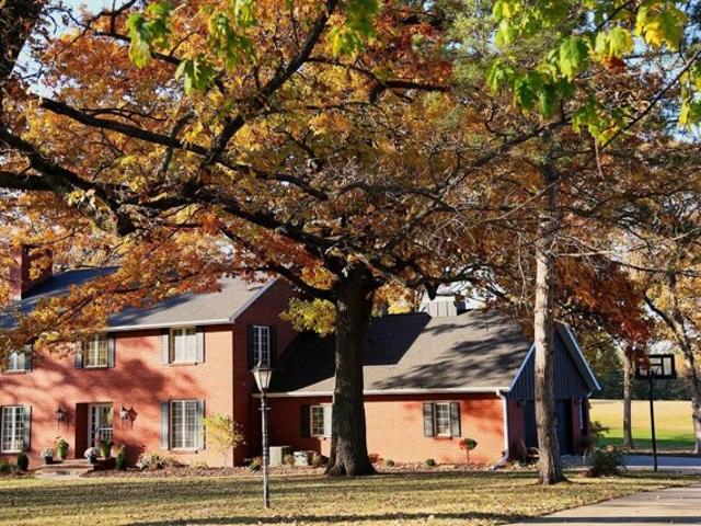 Wedgewood Estates Pl, Charles City, Home For Sale
